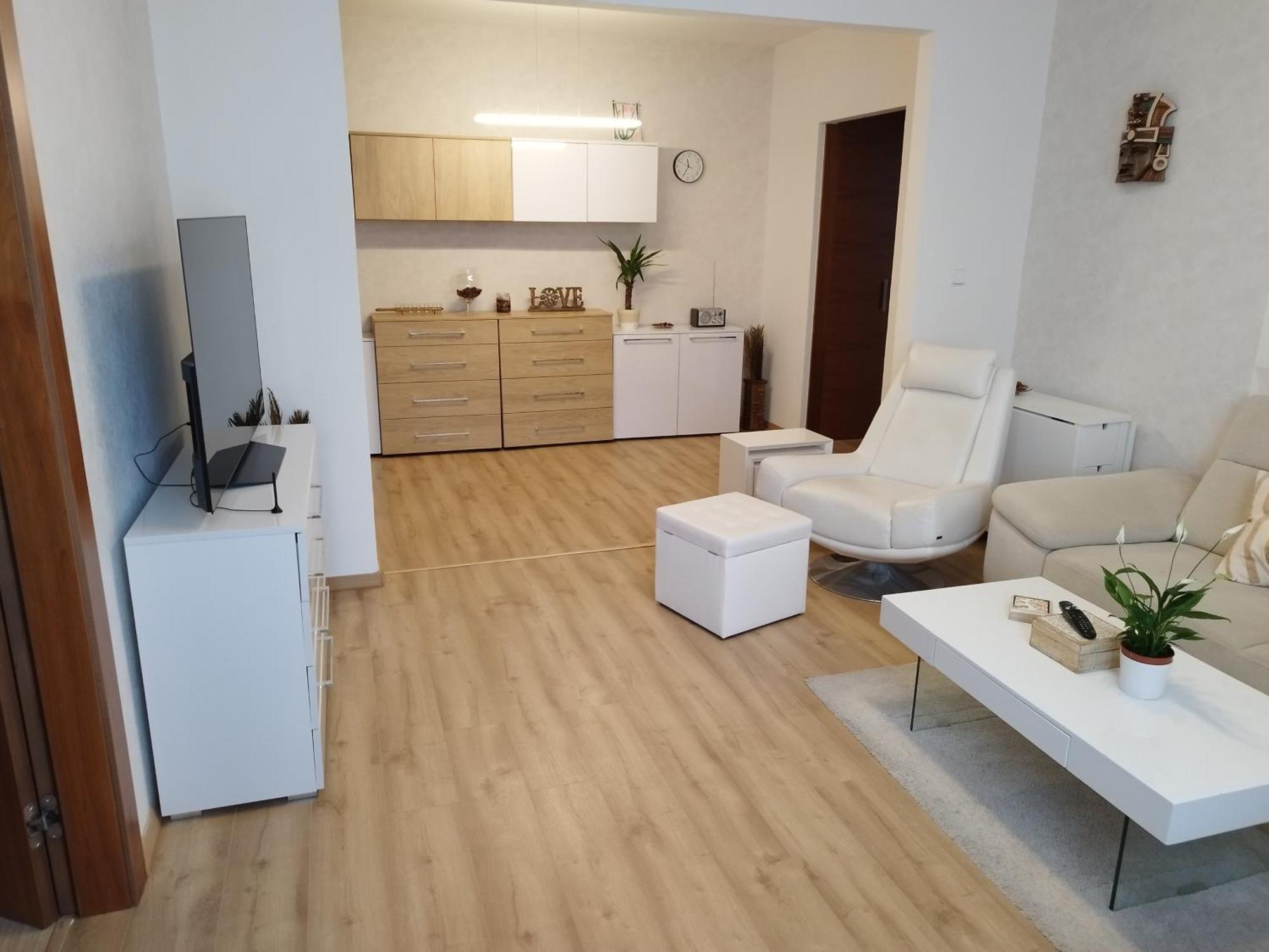 Apartament Amazing Flat In Old Town With Large Balcony Bratysława Zewnętrze zdjęcie